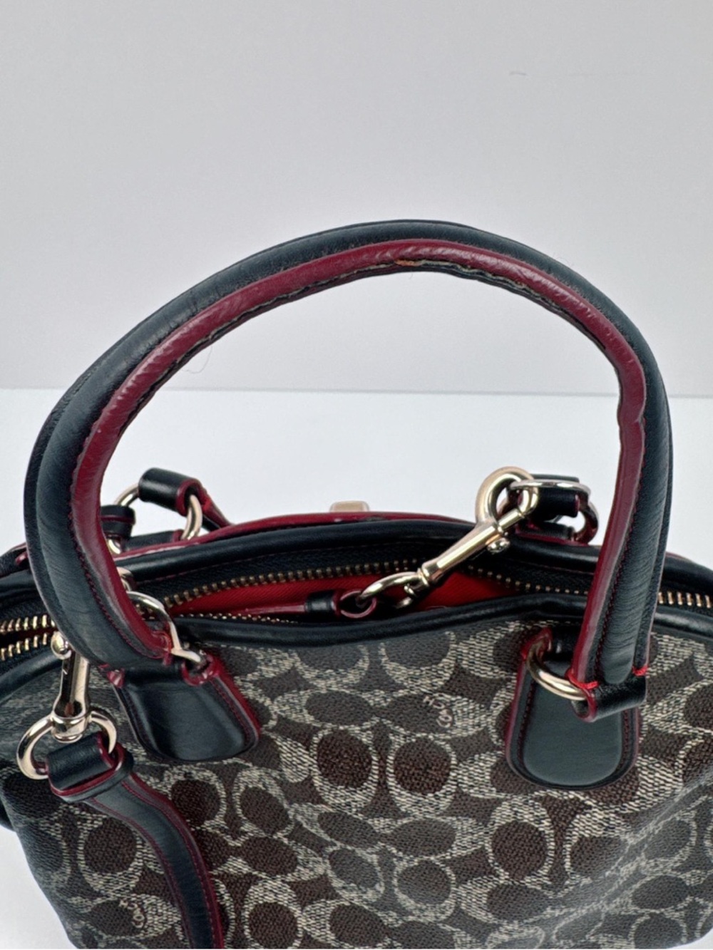 Coach Prince Street Turn lock Dome Crossbody Satchel Style Black/Brown/Red - Picture 10 of 16